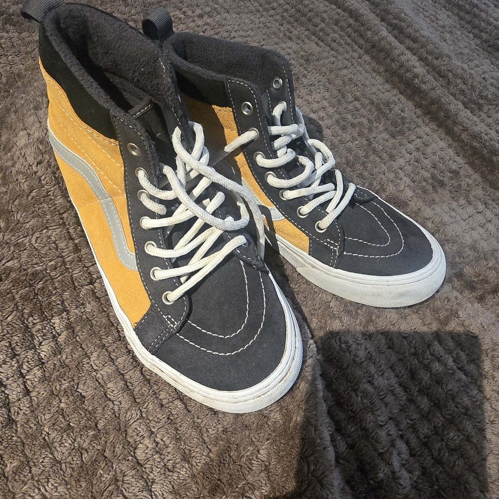 Vans Kids High-Top Sneakers - Black and Yellow